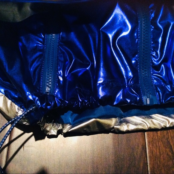 Jacket - Picture 3 of 3